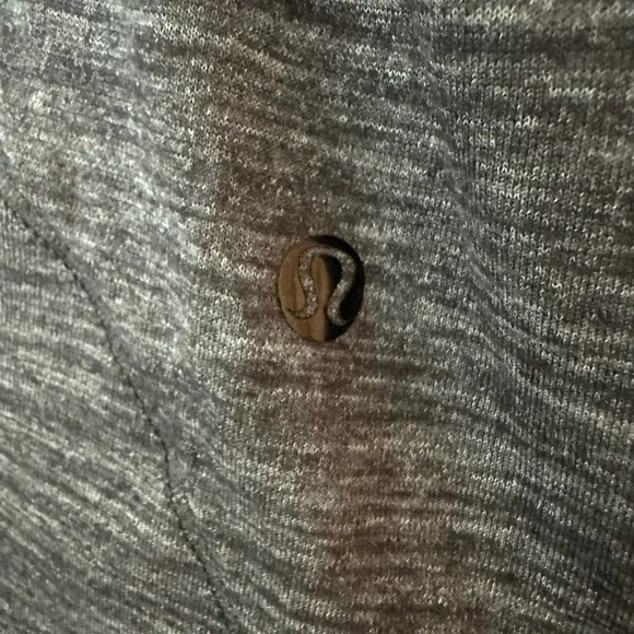 Lululemon Layered Long Sleeve Tee,
Heathered Black/Inky Floral Black Ghost/Black - Picture 7 of 7